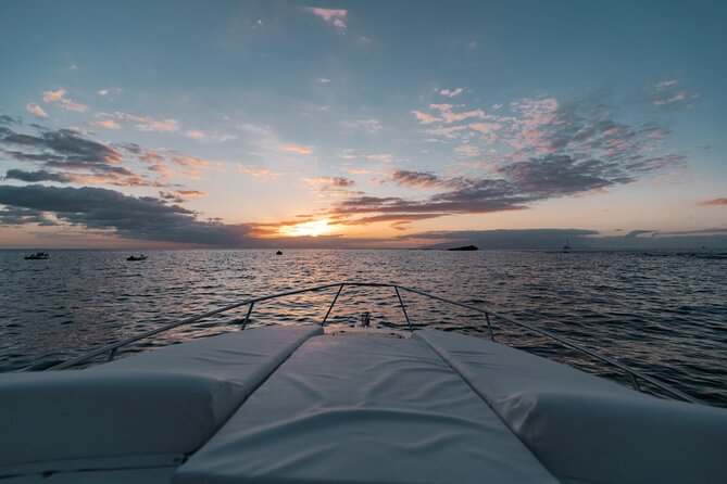 2 Hour VIP Private Luxury Sunset Boat Charter in Tenerife - Cava Welcome and the First Minutes Matter