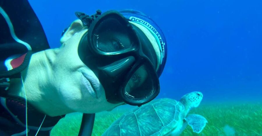 Abades: Guided Snorkeling Tour with Photos - Meeting at Restaurant Magilu and getting geared up quickly