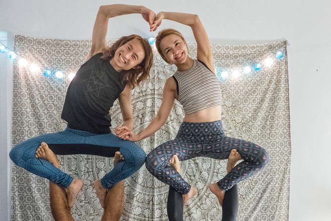 Acroyoga Tenerife Partner Yoga class - Finding the right vibe: why this partner acroyoga class works