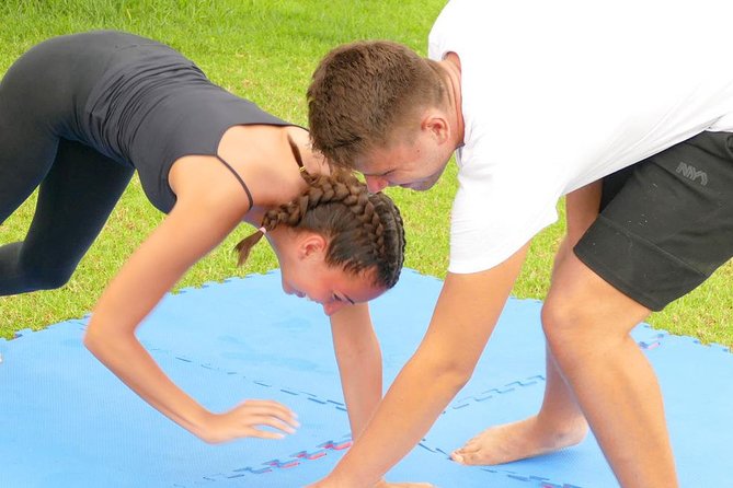 Acroyoga Tenerife Partner Yoga class - Games, trust, and why play makes you better faster