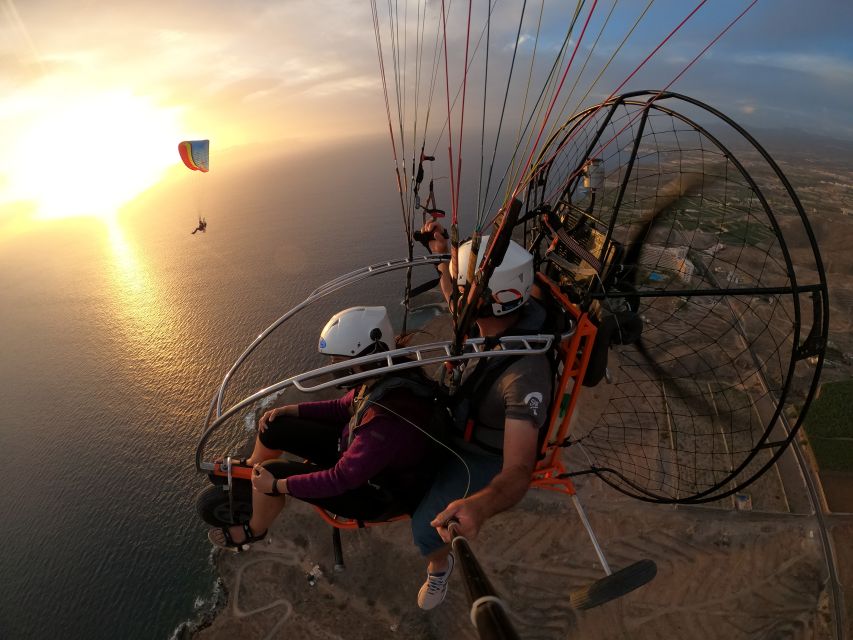Adeje: Paratrike Flying Tour with Hotel Pickup and Photos - Choosing your adrenaline: relaxed flight or freestyle moments