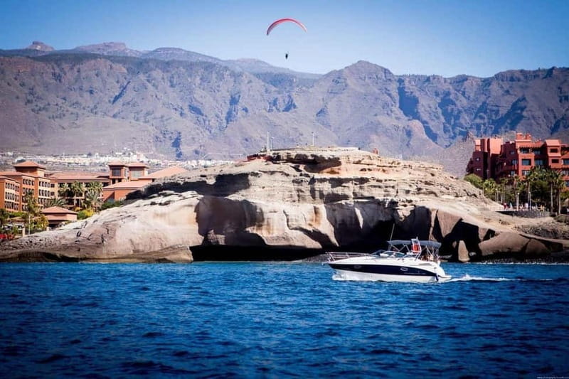 Armani Private Charter, 2 to 6 hours - Puerto Colón meeting point and the easiest way to arrive