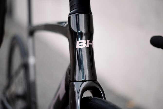 BH RS1 3.5 Shimano 105 Di2 12sp Road Bike Rental in Tenerife - The drivetrain you get: 50-34 with an 11-34 cassette (and why it matters)