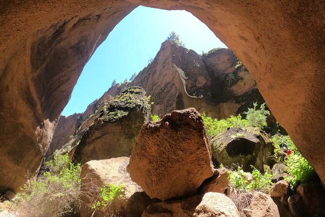 Canyoning in Los Arcos - The Guide Makes It (Alex and Alexis): More Than Just Safety