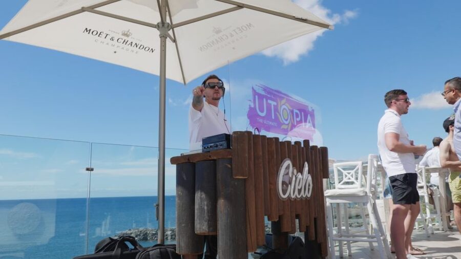 Costa Adeje: Tenerife Monkey Beach Club Utopia Pool Party - Who this Costa Adeje pool party suits best