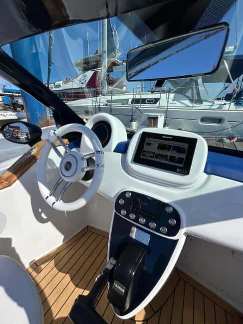 Fiat 500 Boat Tours in Tenerife - A Fiat 500 That Actually Belongs on the Water