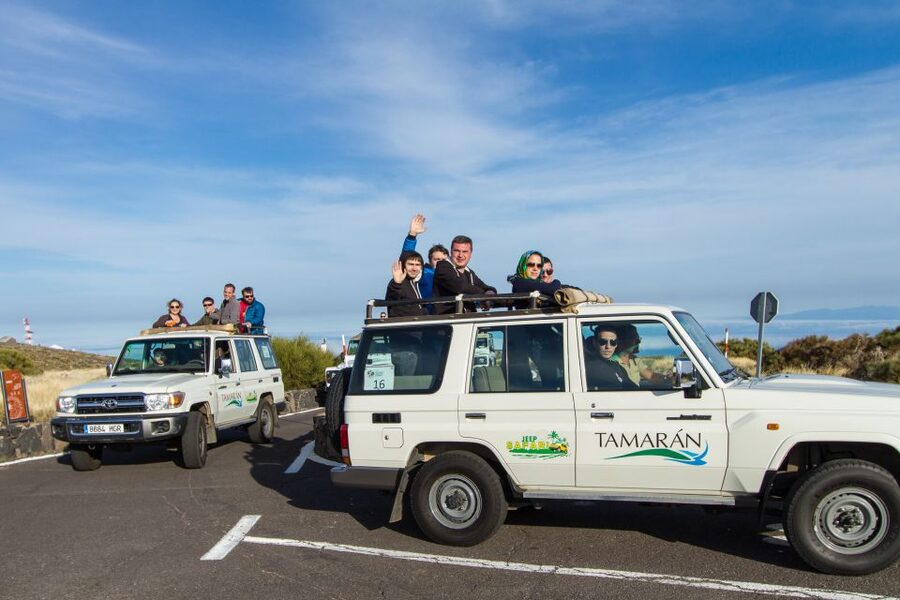 From Playa de las América: Half-Day Jeep Safari Tour - Teide National Park: how the scenery and stories connect