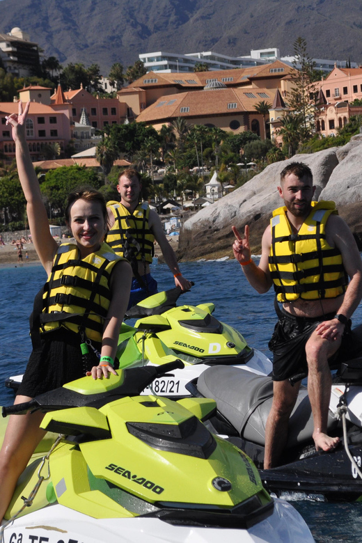 From Puerto Colon : 1 hour adrenaline JetSki tour - The Route: Rugged Cliffs, Open Water, and Marine Life Expectations