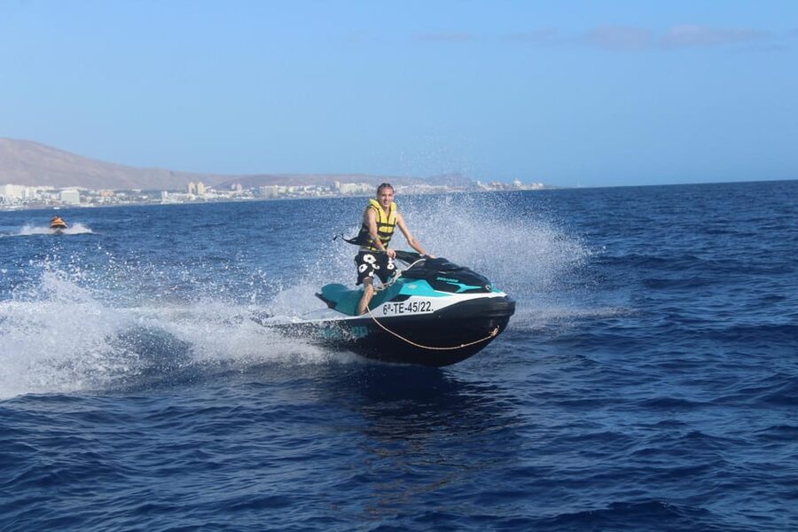 From Puerto Colon : 1 hour adrenaline JetSki tour - Safety Limits You Should Not Ignore