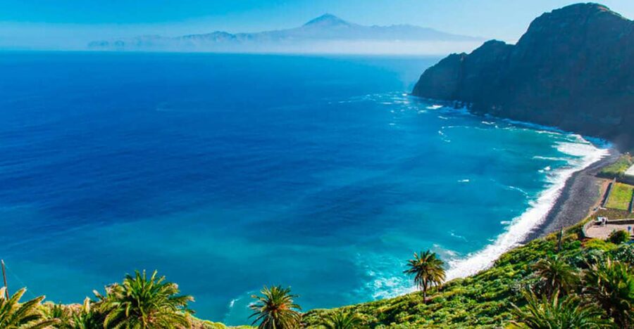 From Tenerife: La Gomera Day Trip with Guide - Garajonay National Park: walking under moss-draped canopies