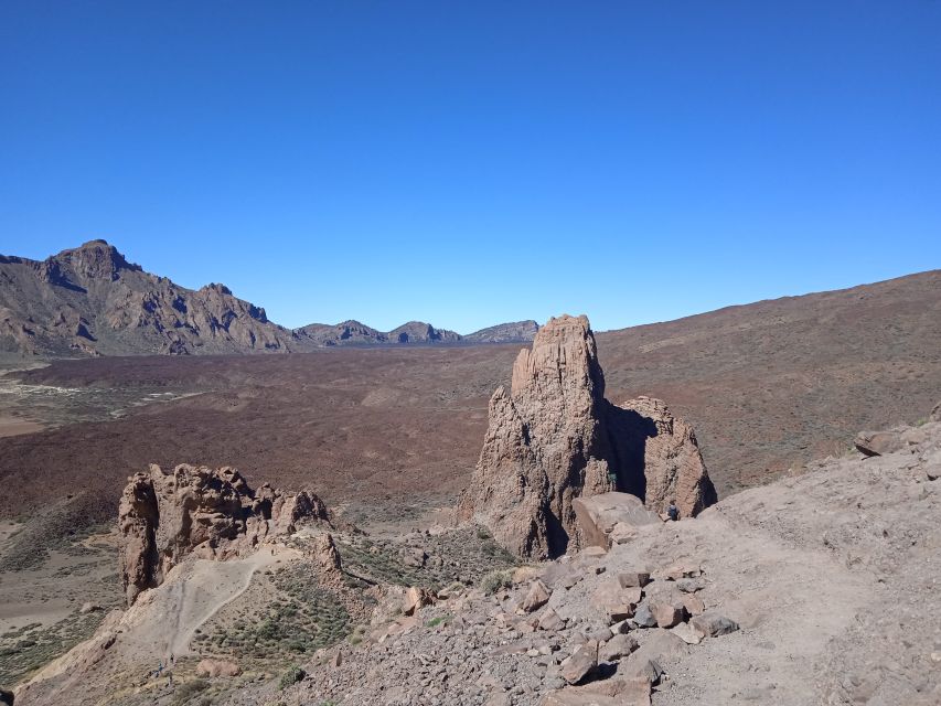 From Tenerife: Teide National Park Guided Day Trip by Bus - Pico Viejo: why the second volcano matters too