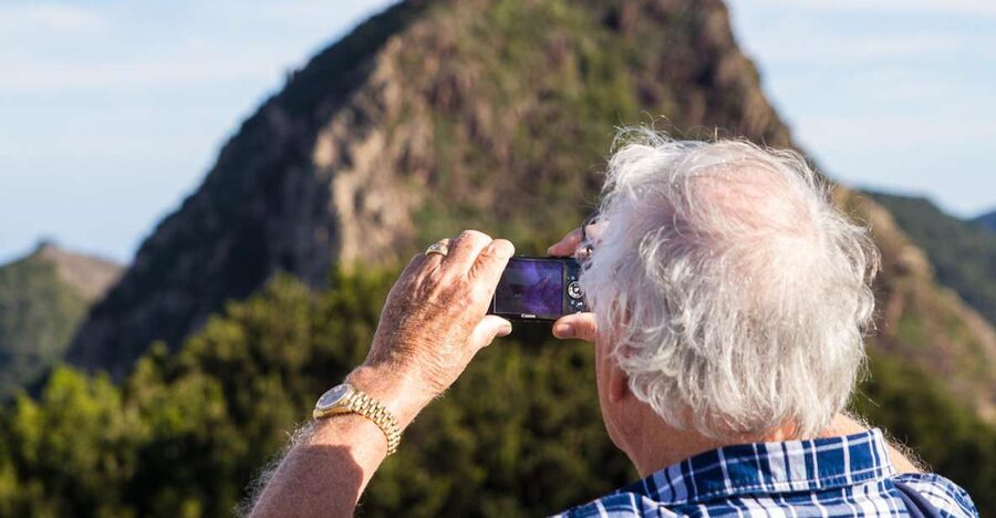 Full-Day Gomera Jeep Safari from Puerto de La Cruz - The whistling language moment: Silbo Gomero before the meal