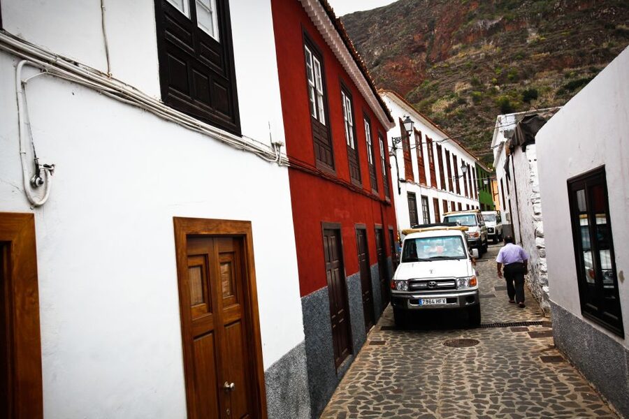 Full-Day Gomera Jeep Safari from Puerto de La Cruz - From San Sebastián to the road: how the 13-hour rhythm works