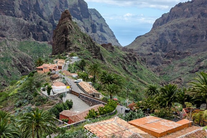 Full-Day Vip Masca and Teide Tour From South Tenerife - Teide National Park: From Pine Forest to Volcanic Views