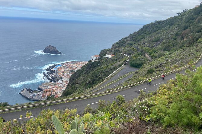 Garachico - Masca road bike loop - The big climb to Masca: 12 km at about 6% and valley-city payoff