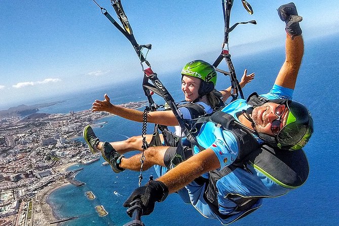 GOLD paragliding flight including videos/photos, t-shirt and a bottle of Cava - Pickup From Costa Adeje to the Takeoff Hill