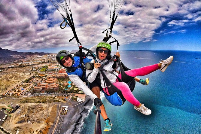 GOLD paragliding flight including videos/photos, t-shirt and a bottle of Cava - What to Bring, What to Wear, and How to Get the Best Day
