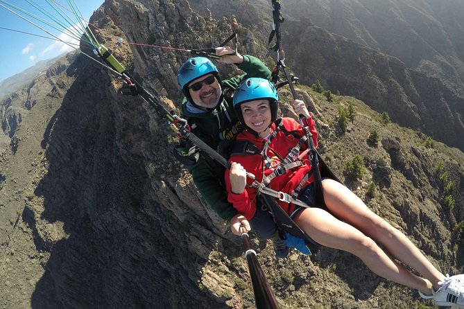 High Performance Paragliding Tandem Flight in Tenerife South - Why Tenerife tandem paragliding feels different from a normal scenic flight