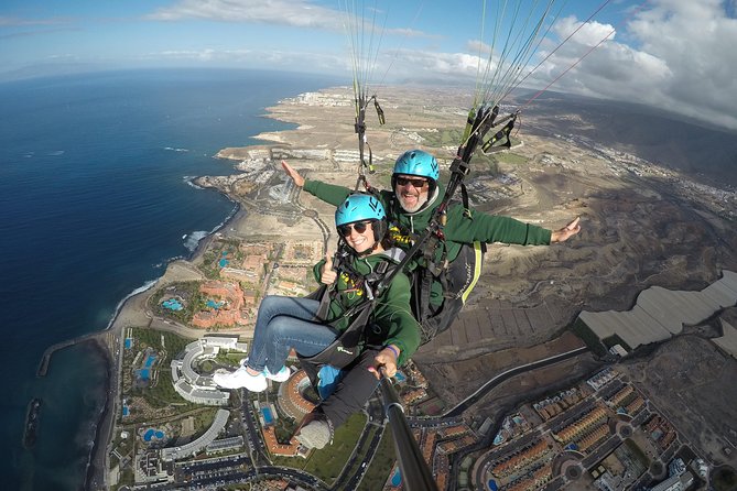 High Performance Paragliding Tandem Flight in Tenerife South - Packing like a pro: staying warm, steady, and comfortable in the air