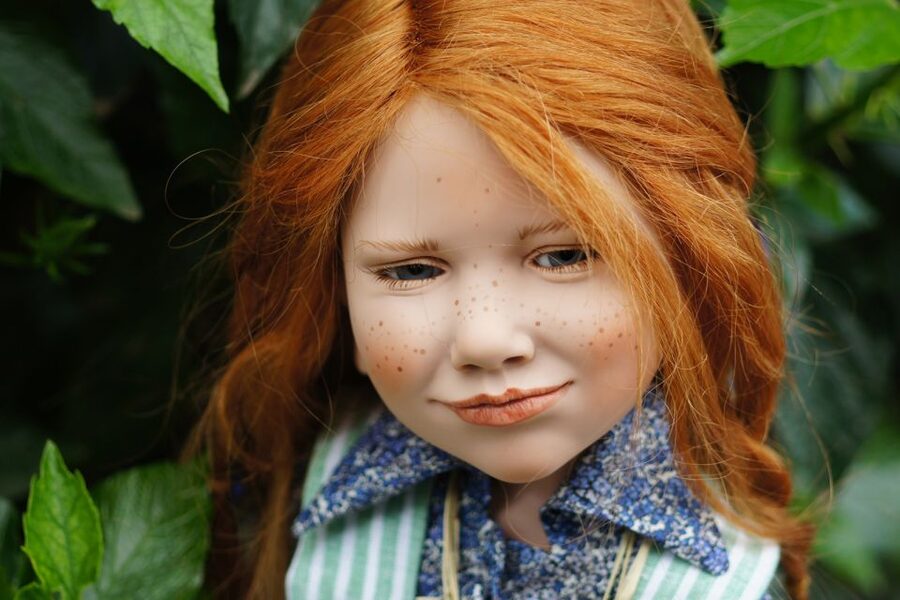 Icod de los Vinos: ARTlandya Doll World Entry Ticket & Tour - The garden walk that sets the tone