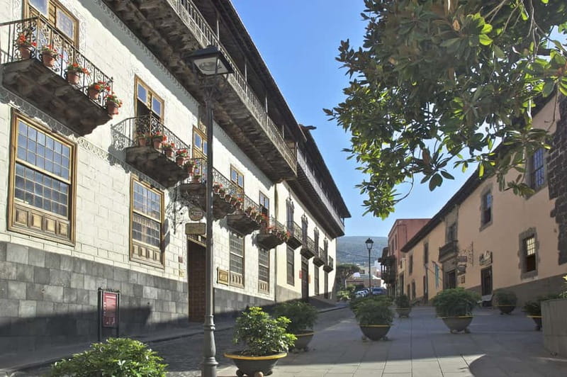La Orotava:Casa de los Balcones & Molino del Hoyo Gofio Mill - La Orotava in One Day: why these two sites click together