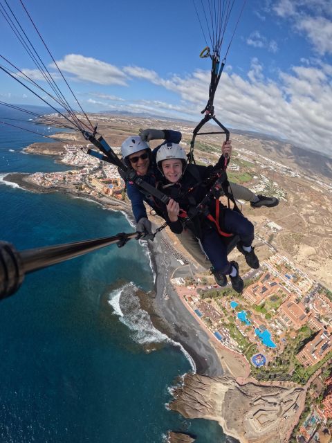 Paragliding flight with a Spanish Champion 2021/2022. - Who Should Book This, and Who Should Skip It