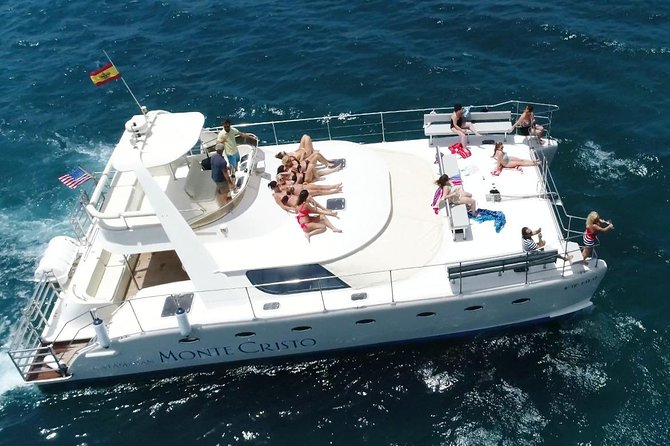 Private Catamaran Charter with Transfer, Buffet and Snorkeling - Key things to know before you sail