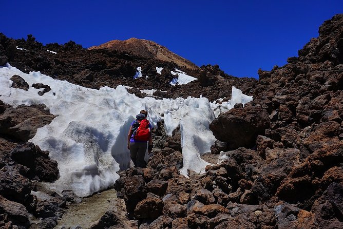 Private Full Day Tour to the Top of the Teide: go hiking and return in cable car - A private Teide summit day that feels controlled, not chaotic
