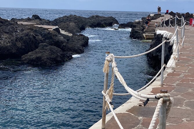 Private tour of the southwest and northwest of the island , minimun 3 person - The Guide Factor: Why an Attentive Host Changes the Day