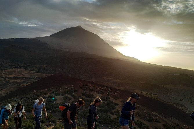 PRIVATE TOUR Teide National Park: Hiking and Stargazing - Sunset-to-dark: how the tour sets you up for stargazing