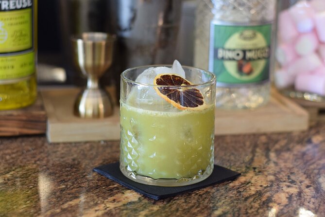 Professional Cocktail Masterclass - The three-cocktail format: why this is better than a single drink lesson