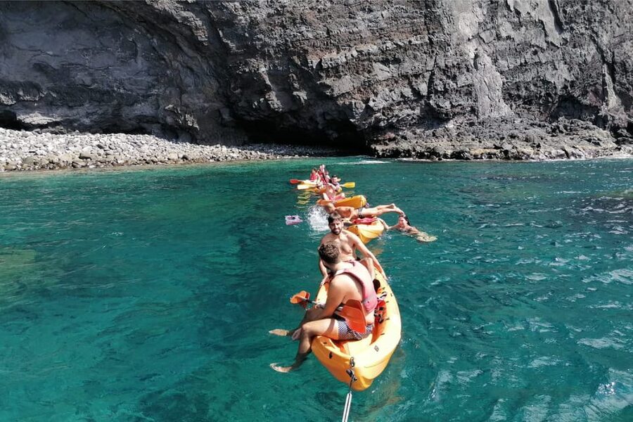 Punta de Teno: Kayak Safari overlooking Los Gigantes Cliffs - Getting There: The Bus to Punta de Teno Is Part of the Adventure