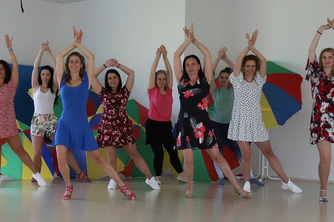 Salsa & Bachata, dance lessons Tenerife south. Have fun and learn - Where the class happens: Los Cristianos meets south Tenerife convenience
