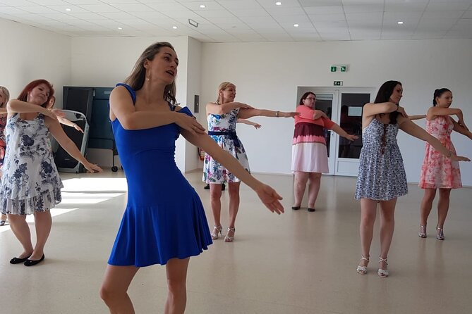 Salsa & Bachata, dance lessons Tenerife south. Have fun and learn - Who this is perfect for (and who should think twice)