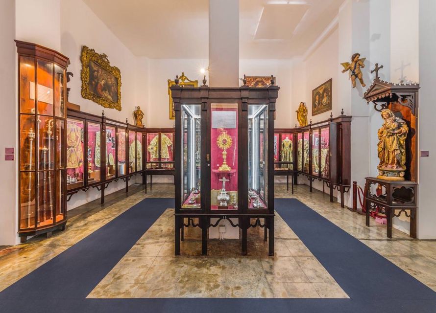 San Cristobal de La Laguna : Cathedral ticket w/ audioguide - Don’t miss the cathedral treasury room