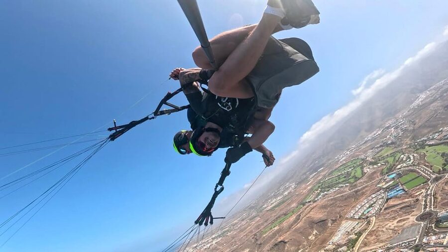 Santa Cruz de Tenerife: Acrobatic Paragliding Flight - Santa Cruz de Tenerife acrobatic paragliding: what you’re really signing up for