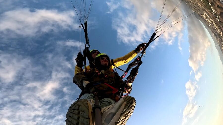 Santa Cruz de Tenerife: Acrobatic Paragliding Flight - Getting set up: briefing, equipment, and a jacket that actually helps