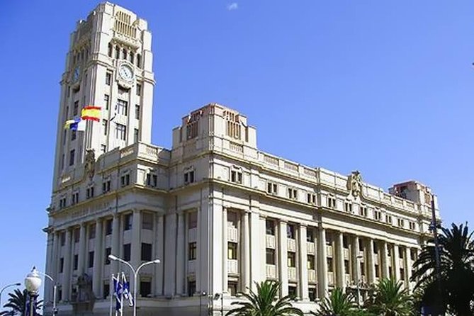 Santa Cruz de Tenerife Undefeated City - Plaza de España: Governance, Power, and a Castle Museum