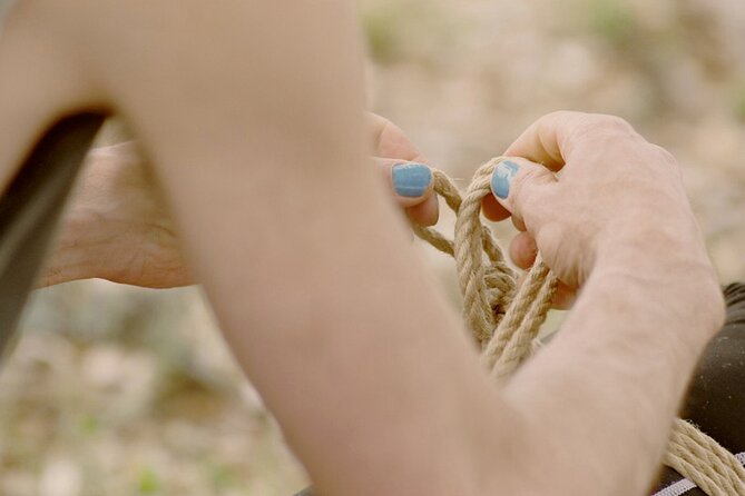 Shibari on the Beach - Who this is for (and who should think twice)
