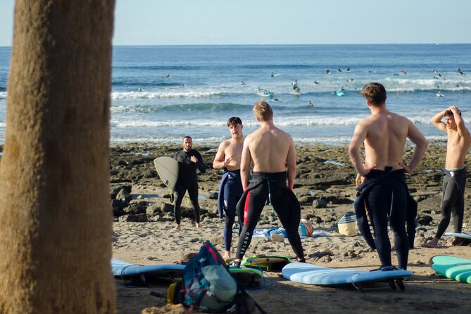 Small Group Surf Lesson in Playa de las Américas - Playa de las Américas: Why This Is a Smart Place to Learn Surf