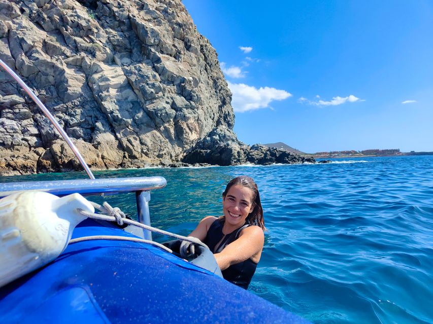 Snorkeling Boat Trip in Marine Turtles Natural Habitat - The speedboat ride: scenery and maybe more wildlife