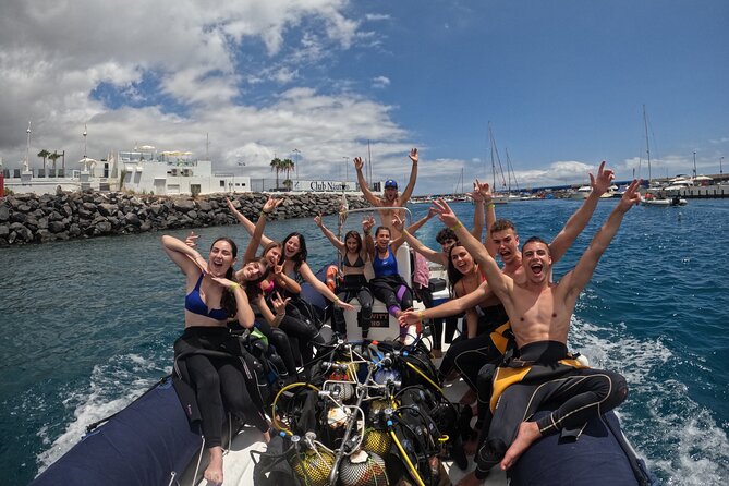 Snorkelling safari in a turtle area - The fast RIB ride to the turtle zone