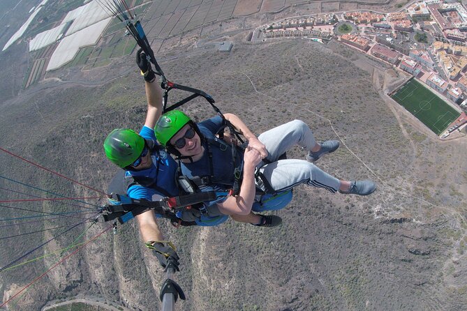 Tandem Paragliding Flight in Costa Adeje from 1100m - First Moments: The 1100m Ifonche Takeoff
