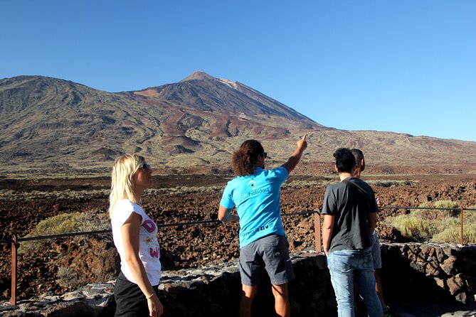 Teide National Park Exclusive and private Tour - Los Roques de García: Teide’s most visited viewpoint for rock formations