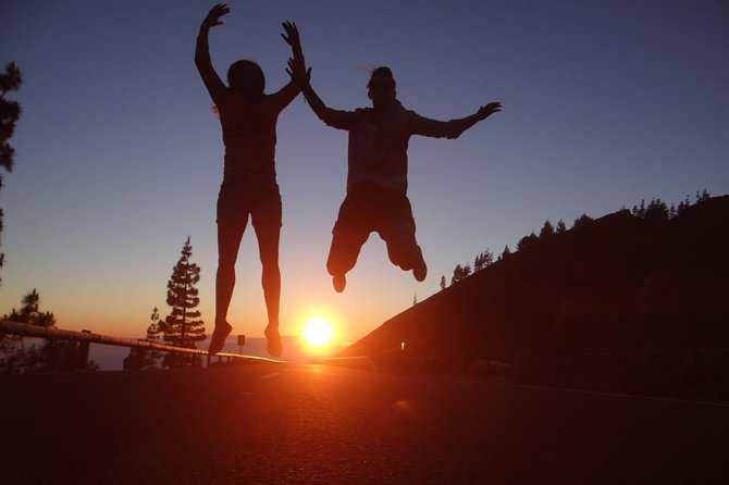 TEIDE NIGHT, Stargazing Bus Tour, Meal & Drinks included! - Dinner and Drinks: A Real Start, Not Just a Pretext