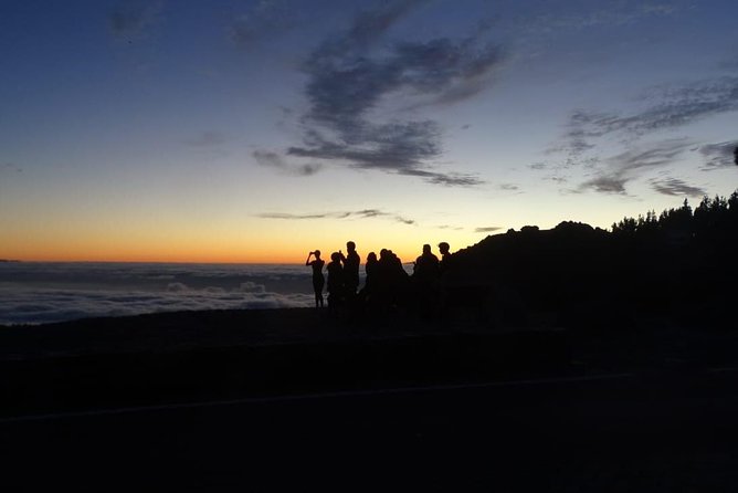 TEIDE NIGHT, Stargazing Bus Tour, Meal & Drinks included! - What to Pack: Cold Is the Main Enemy