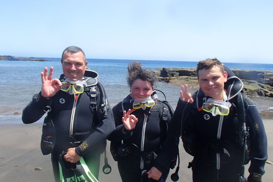 Tenerife: Abades Beach Beginner Diving Experience - Should You Book This Abades Beginner Tank Experience?