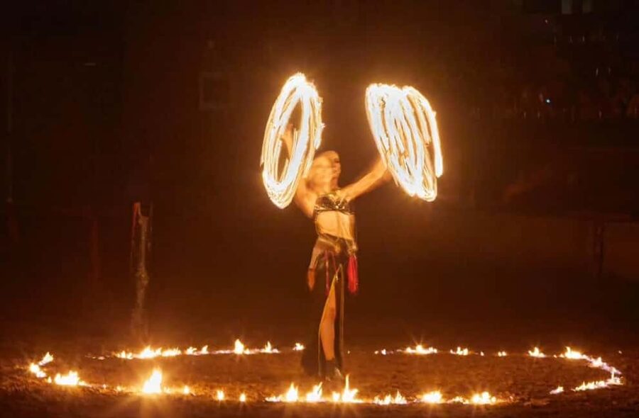 Tenerife: Castillo San Miguel Medieval Show with Dinner - Timing That Actually Helps: Doors Open 18:30, Show Runs 19:30 to 21:30