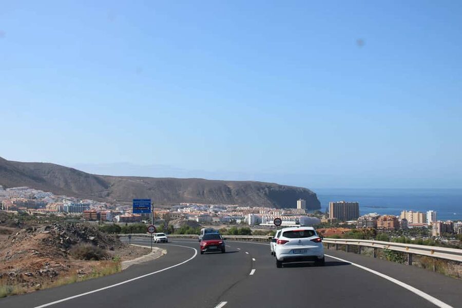 Tenerife: El Medano Self-Drive Slingshot Tour - Back through the mountains: ocean views and winding roads