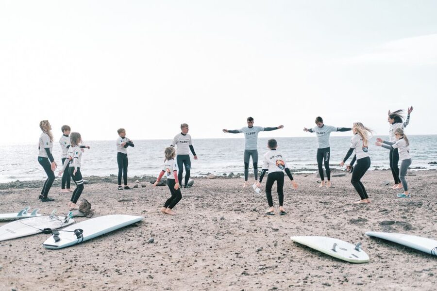 Tenerife: Group Surf Lesson catch your wave - Quick hits before you go